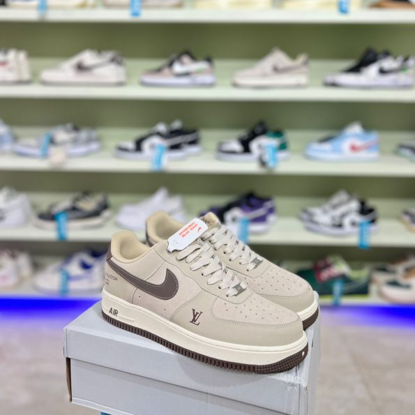 Air Force 1 LV X PU