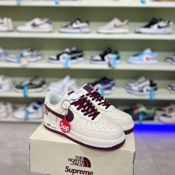 Air Force 1 Supreme North Face Merun