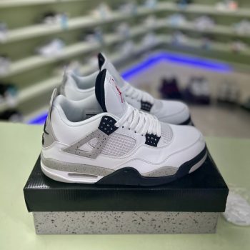 Jordan 4 White cement