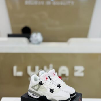 Jordan 4 White Cement (Grade1:1)