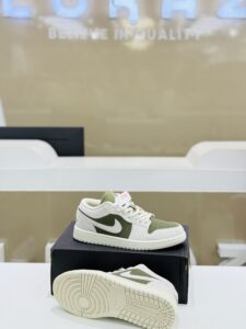 Jordan 1 low mediam olive