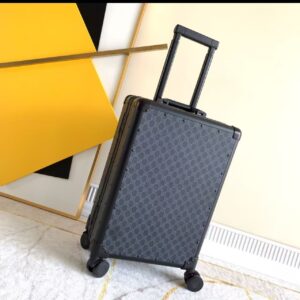 Gucci Premium Luggage 01