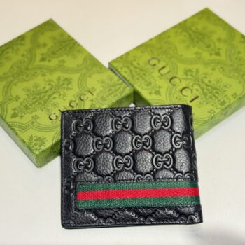 Gucci wallet 01