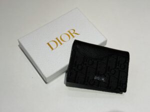 Dior Wallet 01